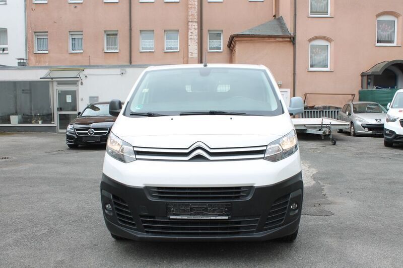 Weiß Gebraucht 2020 Citroën Jumpy Van / Kleinbus | 10.900 € (Fairer Preis) - Bild 1/4