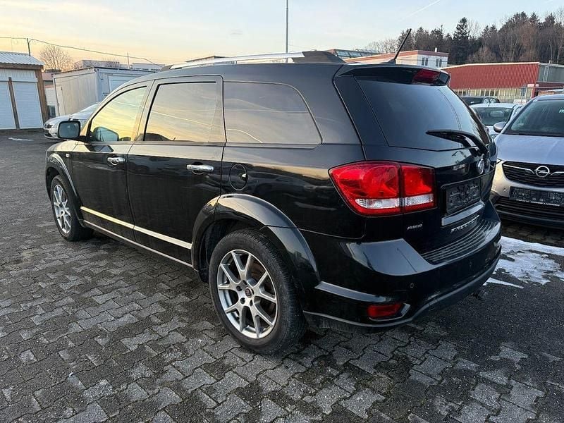 Gebraucht Fiat Freemont 170 PS (125 kW) 2012 Schwarz SUV