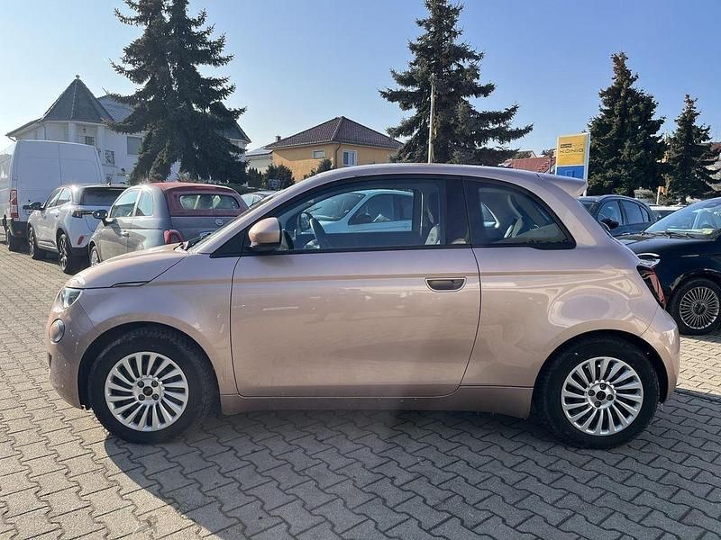 Gebraucht Fiat 500e 86 kW (118 PS) 2023 Gold Kleinwagen