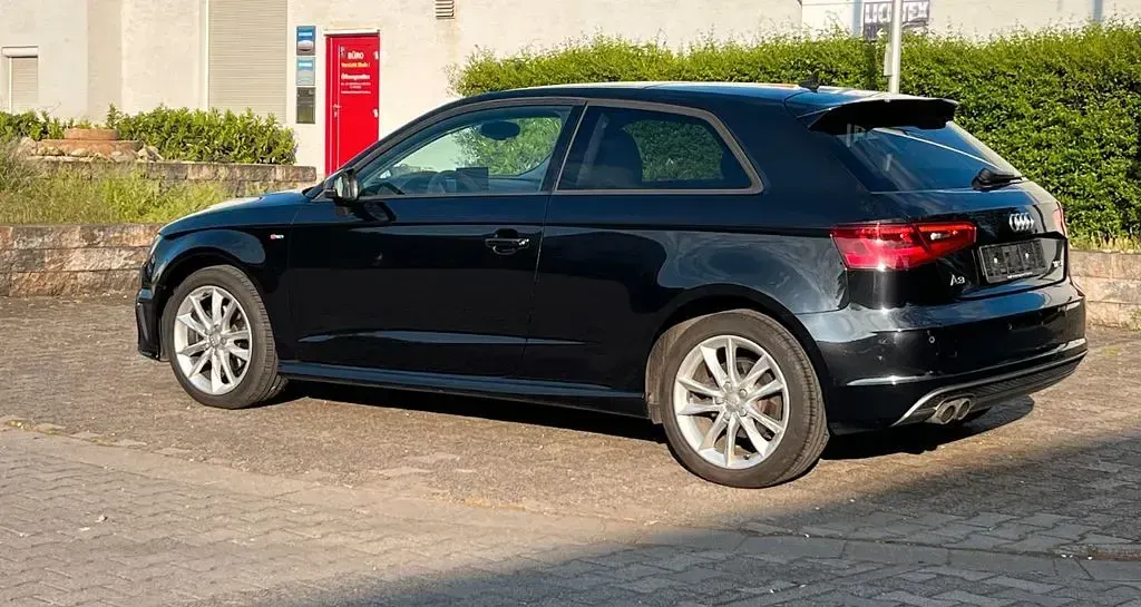 Gebraucht Audi A3 S-Line 122 PS (89 kW) 2014 Schwarz Limousine