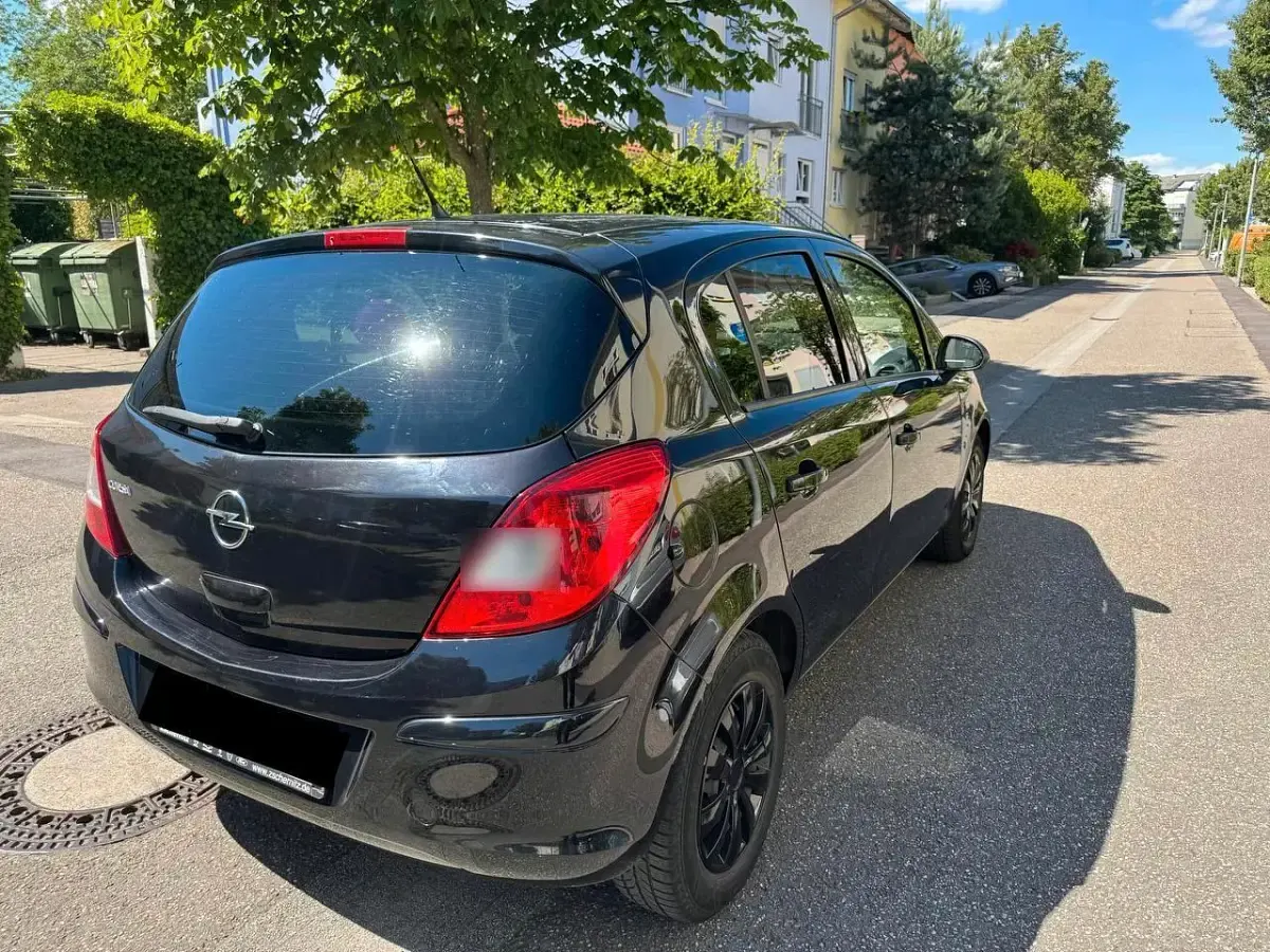 Gebraucht Opel Corsa 87 PS (63 kW) 2010 Schwarz Kleinwagen