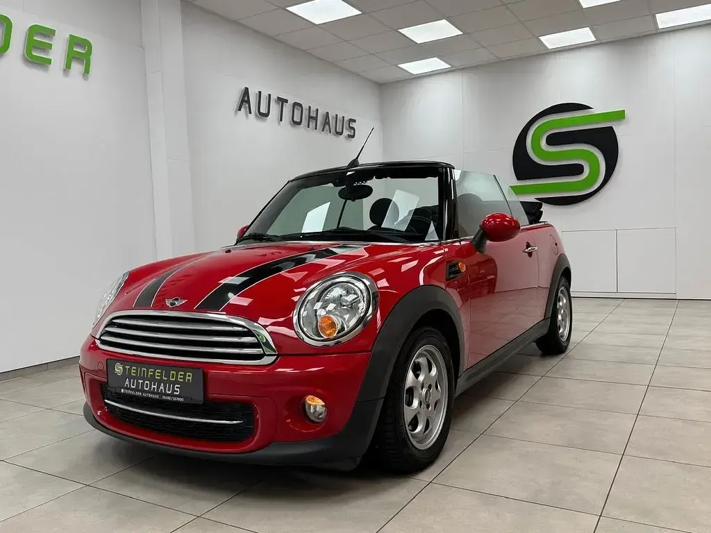Gebraucht Mini Cooper D Cabriolet 111 PS (81 kW) 2013 Rot Cabrio