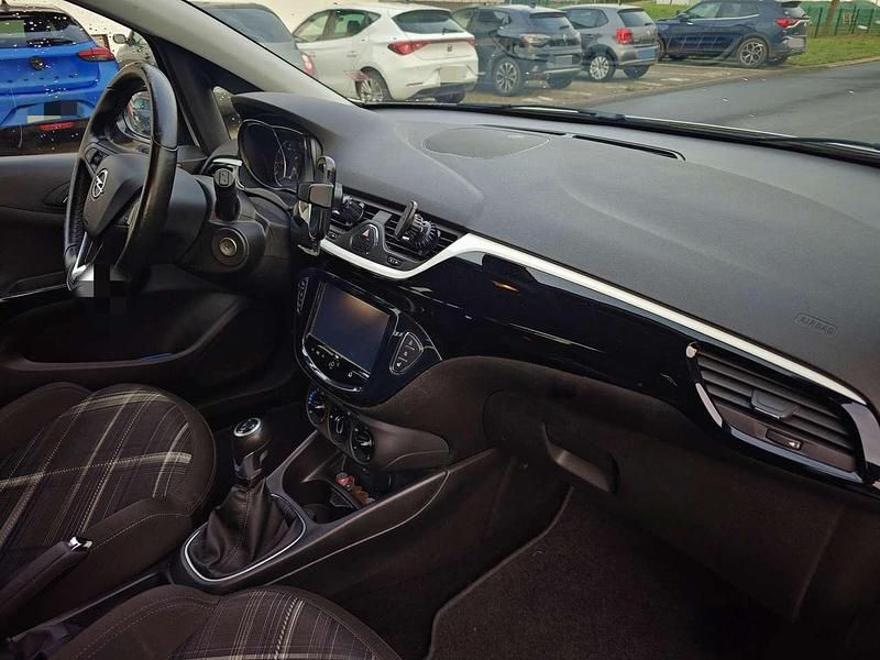 Gebraucht Opel Corsa Color Edition 90 PS (66 kW) 2016 Weiß Limousine