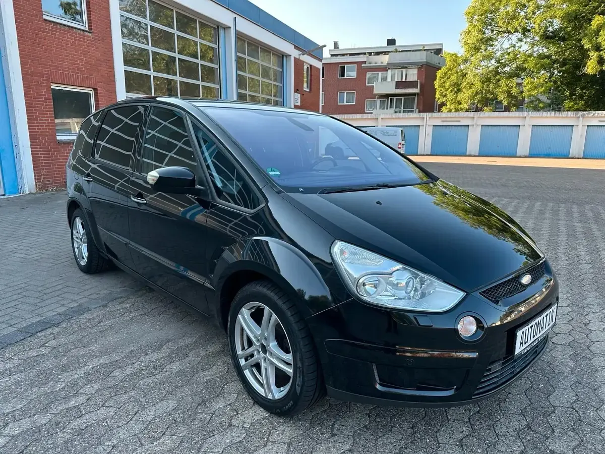 Gebraucht Ford S-MAX Titanium 160 PS (117 kW) 2008 Schwarz Van / Kleinbus
