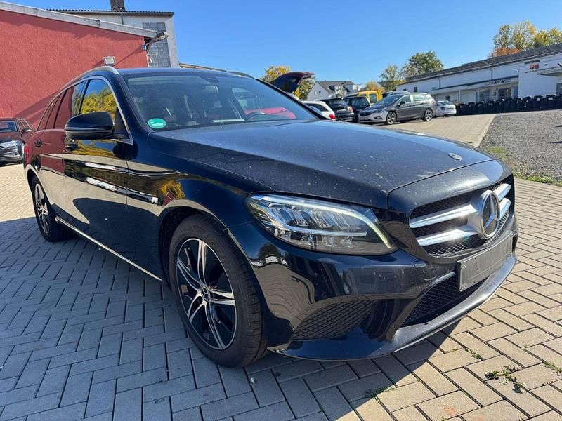 Schwarz Gebraucht 2019 Mercedes C200 Kombi | 11.990 € (Guter Preis) - Bild 1/4