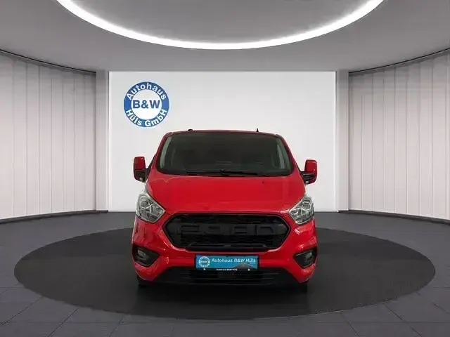 Gebraucht Ford Transit Custom Trend 131 PS (96 kW) 2019 Rot Van / Kleinbus