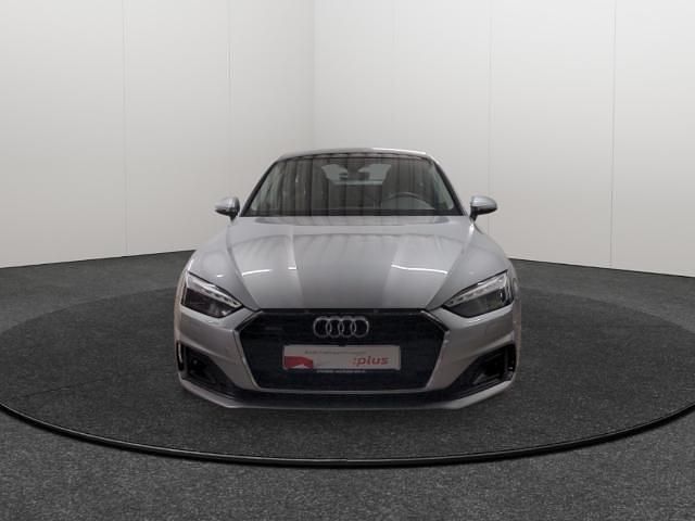 Gebraucht Audi A5 Sportback Basis 204 PS (150 kW) 2022 Florettsilber metallic Kleinwagen
