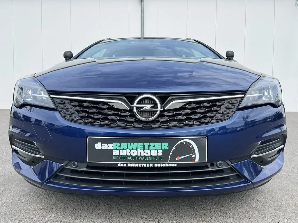 Gebraucht Opel Astra Business 122 PS (89 kW) 2022 Nautic blau Kleinwagen