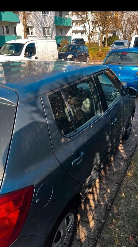 Gebraucht Skoda Fabia 75 PS (55 kW) 2008 Blau Coupé