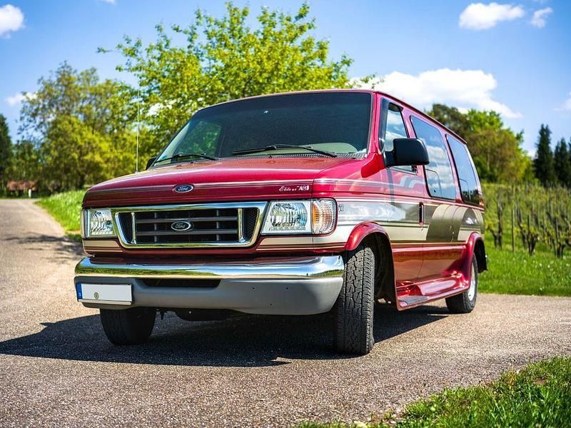 Gebraucht Ford Econoline 220 PS (161 kW) 2000 Rot Van / Kleinbus