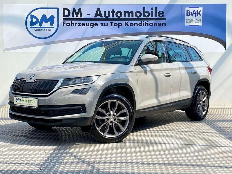 Grau Gebraucht 2018 Skoda Kodiaq SUV | 21.990 € (Etwas zu teuer) - Bild 1/4