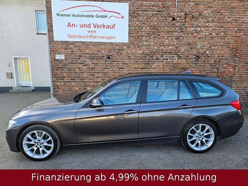 Gebraucht BMW 330 Comfort Edition 258 PS (189 kW) 2015 Grau Kombi