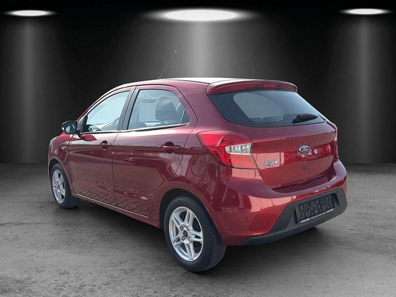 Gebraucht Ford Ka Plus Cool & Sound Edition 86 PS (63 kW) 2018 Rot Kleinwagen