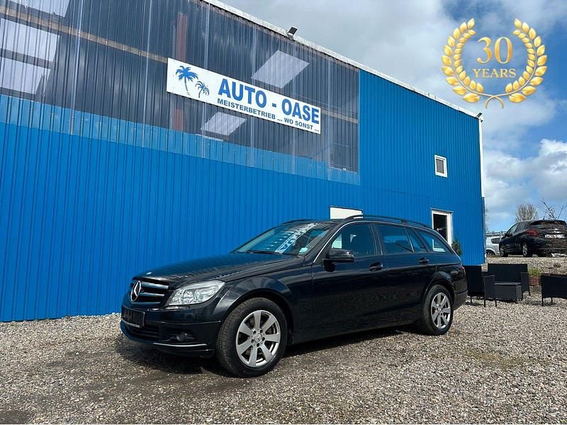 Gebraucht Mercedes C220 170 PS (125 kW) 2008 Schwarz Kombi