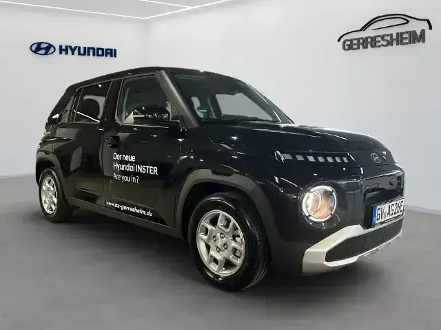 Gebraucht Hyundai Inster Trend 71 kW (97 PS) 2025 Schwarz Kleinwagen