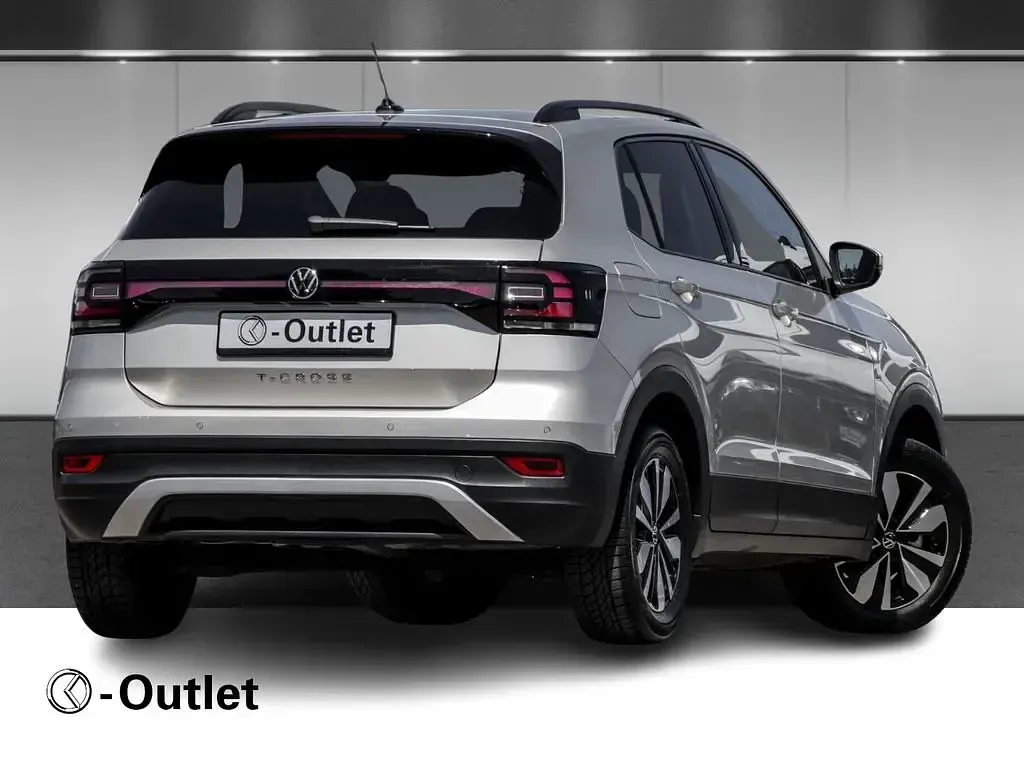 Gebraucht VW T-Cross Move 110 PS (80 kW) 2023 Silber SUV
