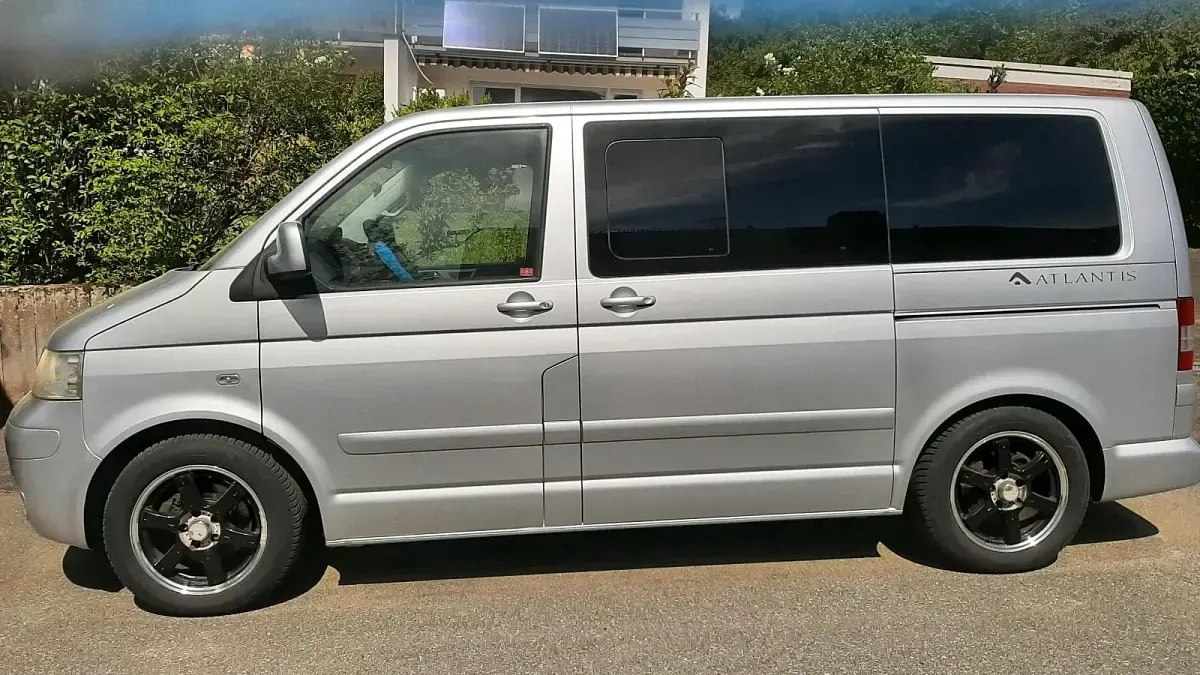Gebraucht VW Multivan 174 PS (127 kW) 2007 Silber Van / Kleinbus