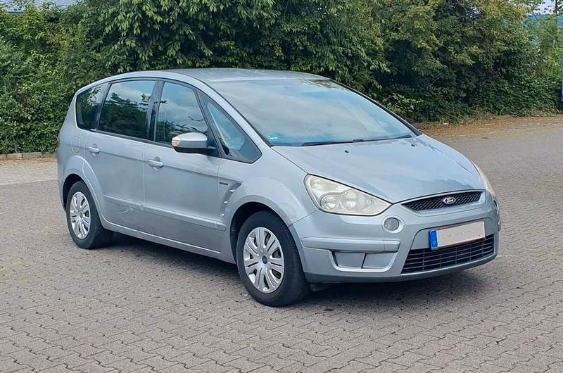 Gebraucht Ford S-MAX Trend 140 PS (102 kW) 2007 Grau Van / Kleinbus