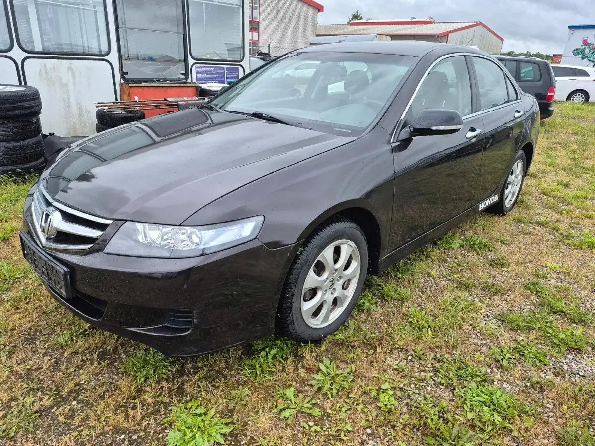 Gebraucht Honda Accord Comfort 155 PS (114 kW) 2006 Braun Limousine