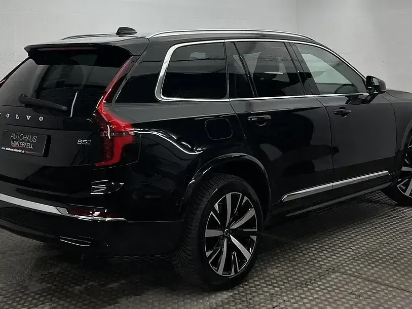 Gebraucht Volvo XC90 Plus 250 PS (183 kW) 2025 Onyx black SUV