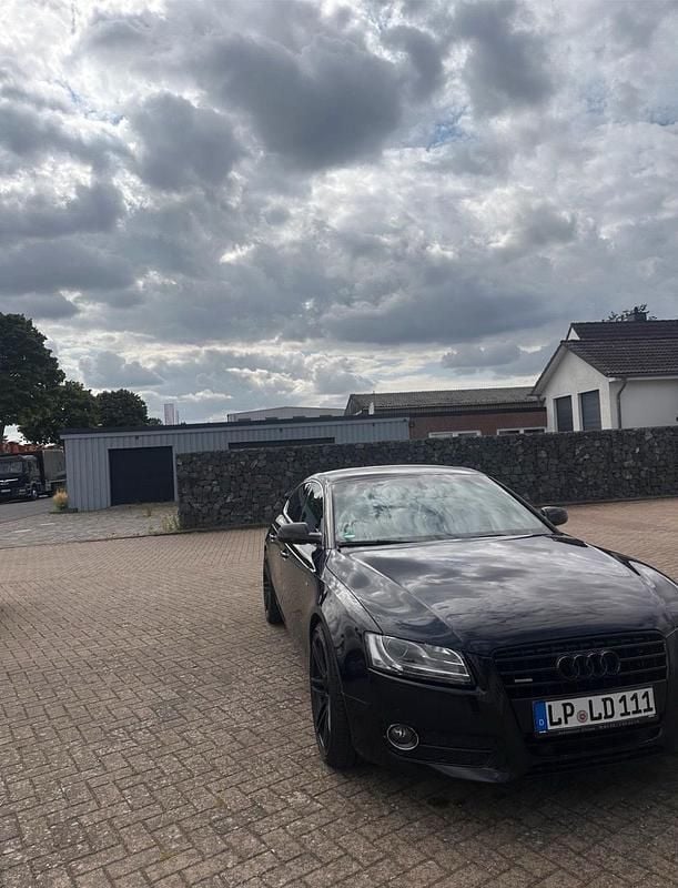Schwarz Gebraucht 2011 Audi A5 S-Line Coupé | 6.400 € (Superpreis) - Bild 1/4