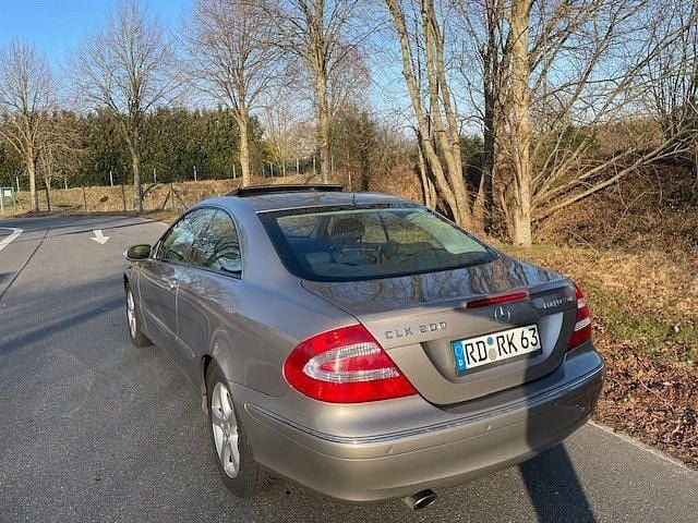 Gebraucht Mercedes CLK200 Elegance 170 PS (125 kW) 2005 Silber Coupé