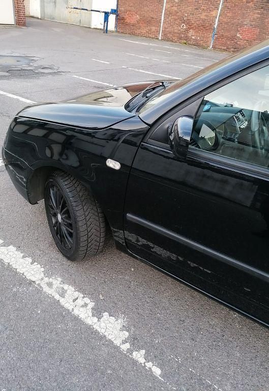 Gebraucht VW Lupo Basis 50 PS (36 kW) 2000 Schwarz Kleinwagen