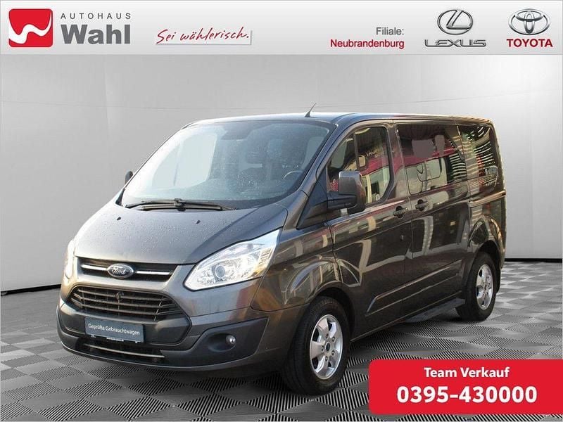 Grau Gebraucht 2017 Ford Tourneo Custom Titanium Van / Kleinbus | 21.490 € (Fairer Preis) - Bild 1/4