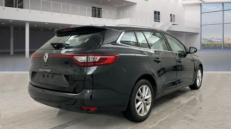 Gebraucht Renault Mégane IV Bose Edition 132 PS (97 kW) 2018 Schwarz Limousine