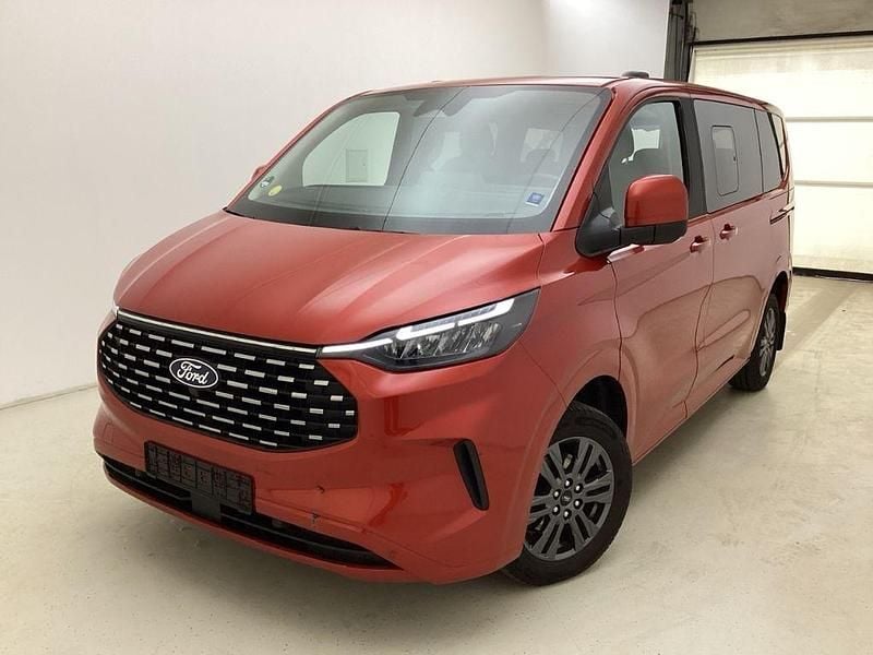 Artisan red Gebraucht 2024 Ford Tourneo Custom Titanium Van | 48.980 € (Superpreis) - Bild 1/4