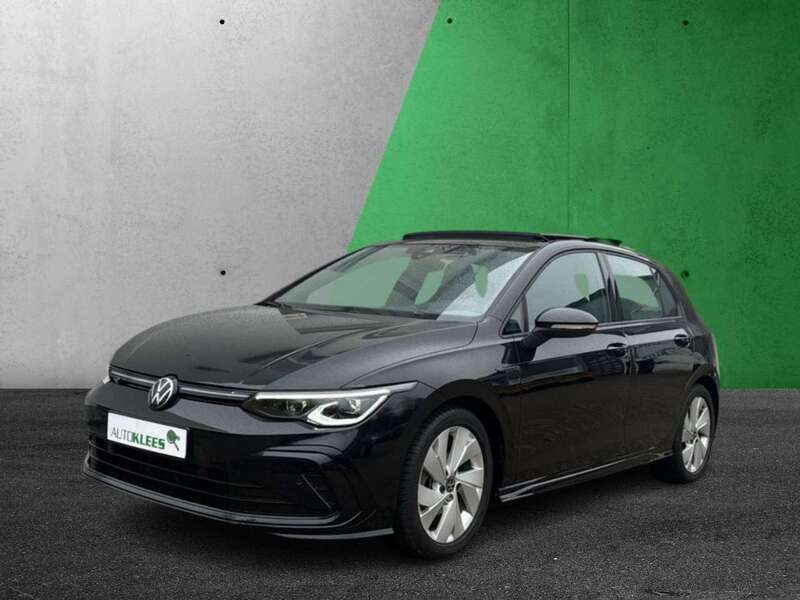 Deep black perleffekt Gebraucht 2024 VW Golf VIII Style Limousine | 31.990 € (Teuer) - Bild 1/4