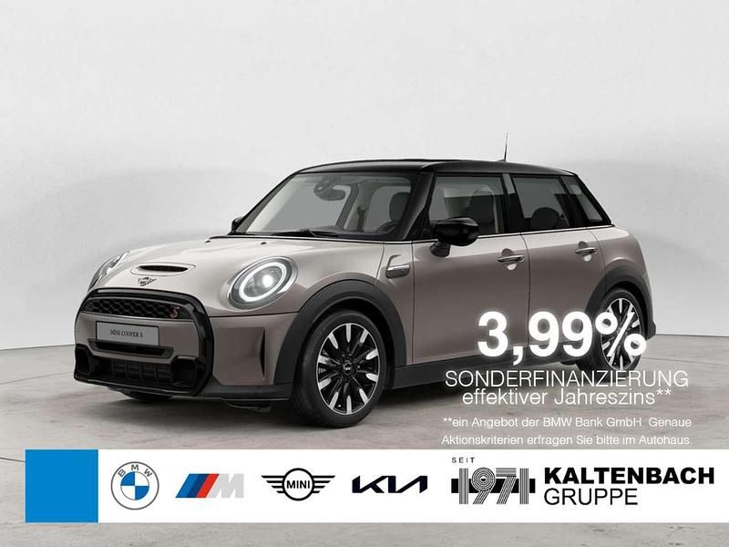 Grau Gebraucht 2024 Mini Cooper S Classic Kleinwagen | 30.390 € (Fairer Preis) - Bild 1/3