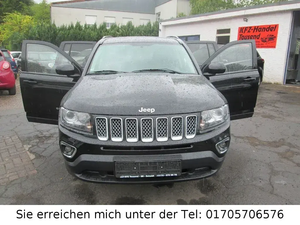 Usado Jeep Compass Limited 163 HP (119 kW) 2014 Preto SUV