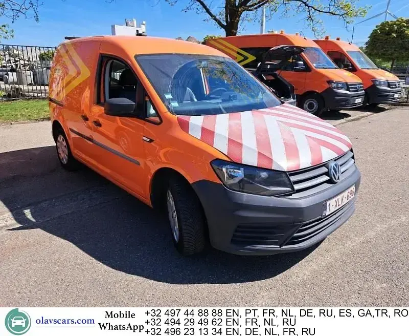 Second-hand VW Caddy 75 CP (55 kW) 2020 Portocaliu Monovolum