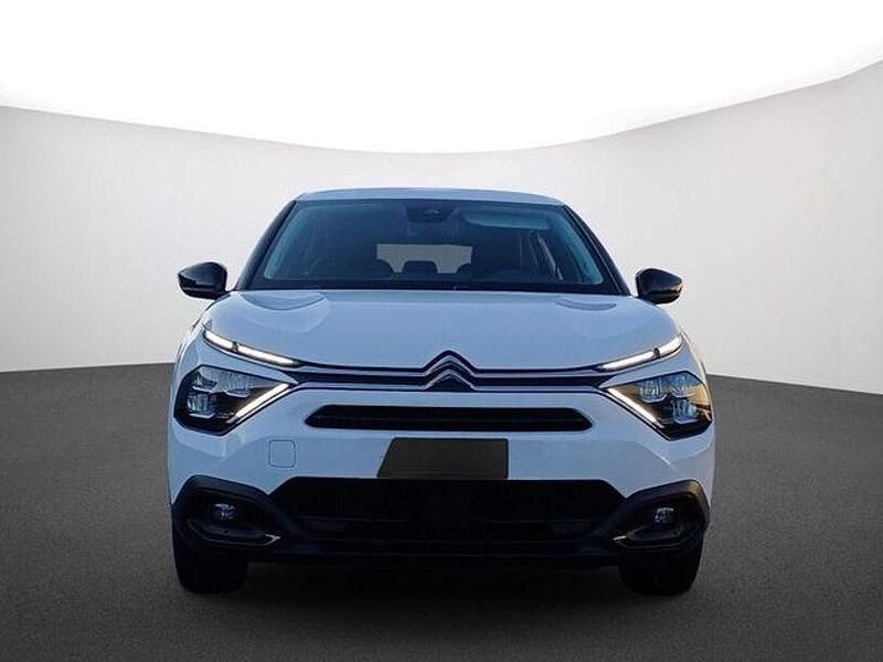 Gebraucht Citroën C4 Feel 131 PS (96 kW) 2023 Weiß Limousine