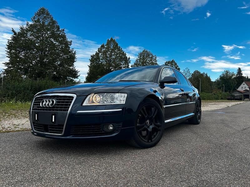 Blau Gebraucht 2006 Audi A8 Exclusive Limousine | 7.400 € (Superpreis) - Bild 1/4