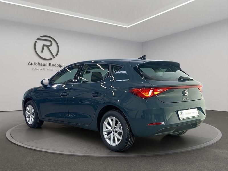 Neu Seat Leon Style 116 PS (85 kW) 2026 Fjordblau Limousine