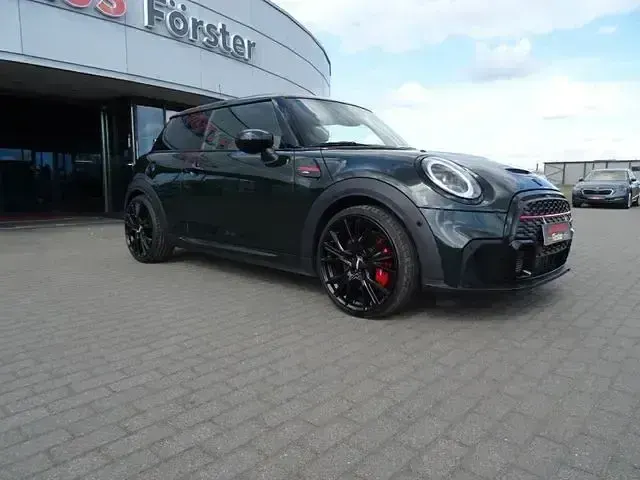 Gebraucht Mini John Cooper Works 283 PS (208 kW) 2023 Grün Kleinwagen