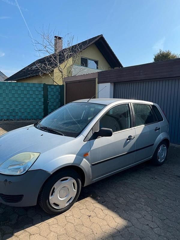 Gebraucht Ford Fiesta 60 PS (44 kW) 2005 Kleinwagen