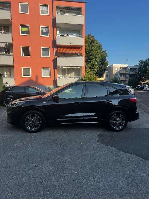 Gebraucht 2021 Ford Kuga ST-Line X SUV | 22.300 € (Fairer Preis) - Bild 1/4