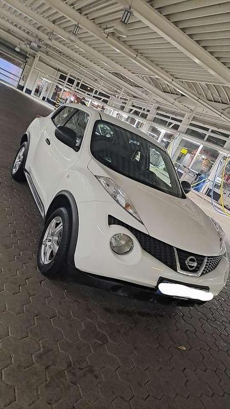 Weiß Gebraucht 2011 Nissan Juke Acenta SUV | 5.900 € (Guter Preis) - Bild 1/4