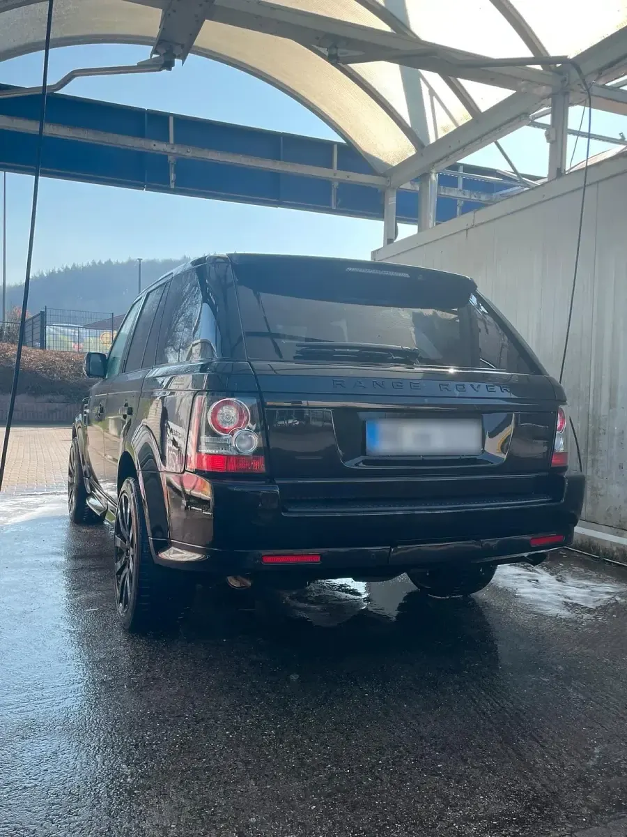 Gebraucht Land Rover Range Rover 265 PS (194 kW) 2012 Schwarz SUV