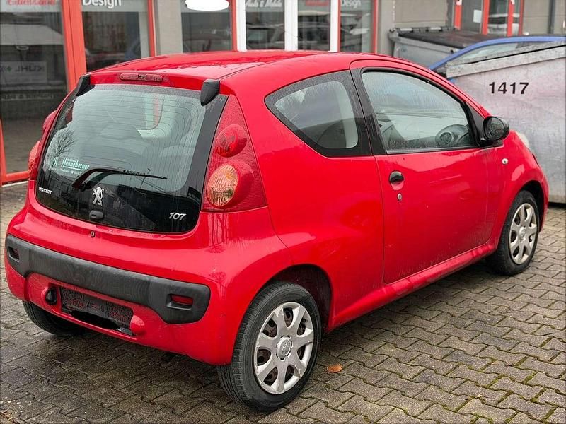 Gebraucht Peugeot 107 Filou 68 PS (50 kW) 2012 Rot 3p0 Kleinwagen