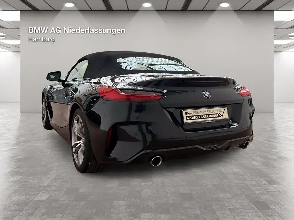 Gebraucht BMW Z4 Performance 258 PS (189 kW) 2023 Schwarz Cabrio