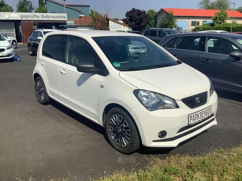 "candy" weiss Gebraucht 2019 Seat Mii Chic Kleinwagen | 9.850 € (Fairer Preis) - Bild 1/4