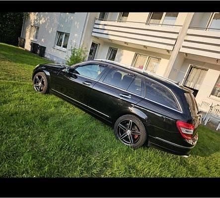 Schwarz Gebraucht 2009 Mercedes C350 Kombi | 5.500 € (Fairer Preis) - Bild 1/4