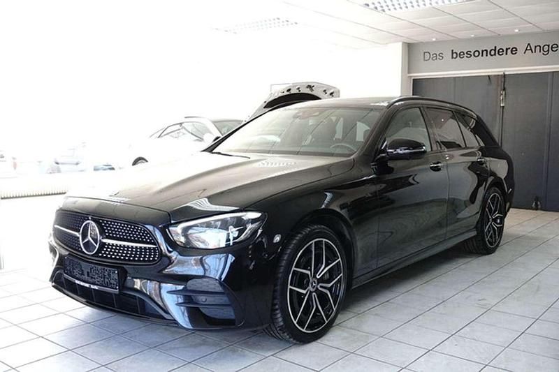 Gebraucht Mercedes E400 AMG 330 PS (242 kW) 2022 Schwarz Limousine