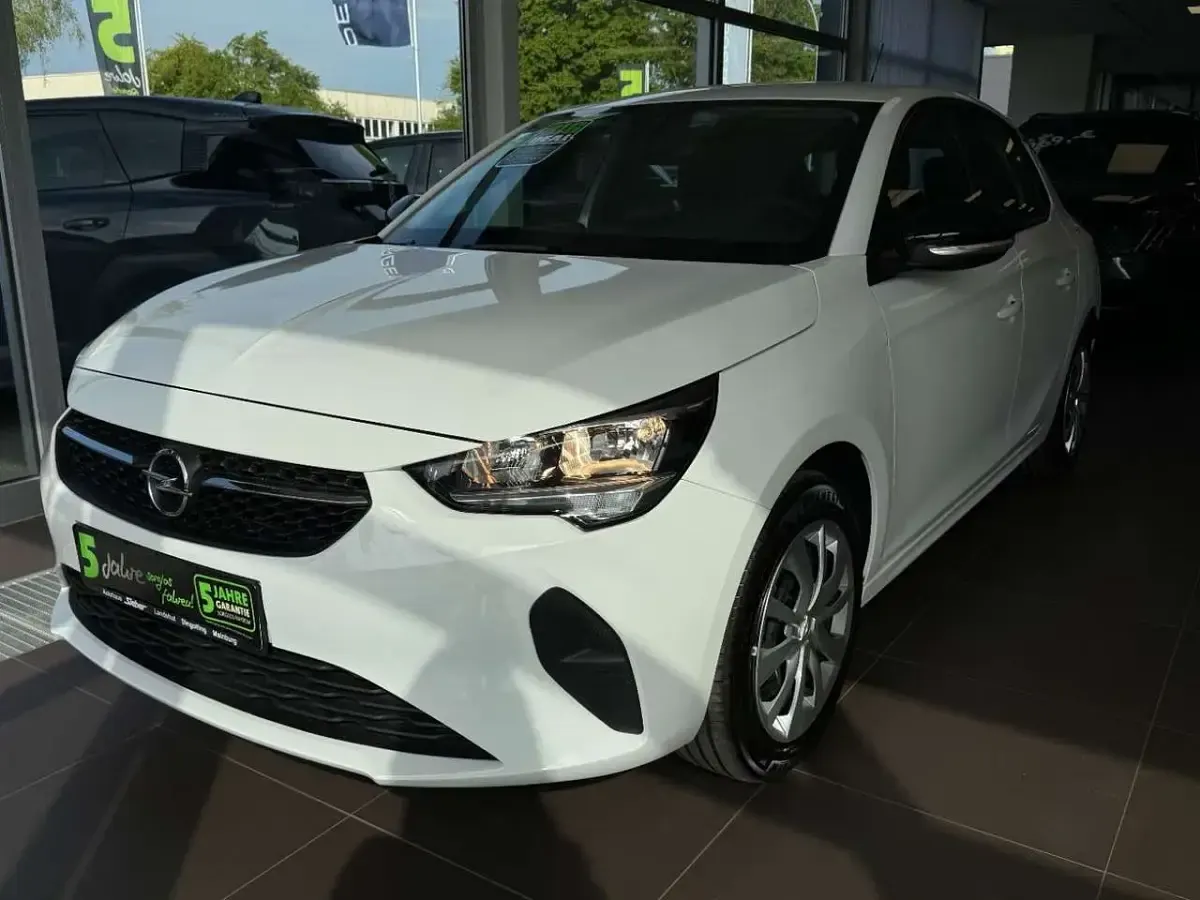 Gebraucht Opel Corsa-e Edition 100 kW (136 PS) 2022 Arktis weiss Kleinwagen