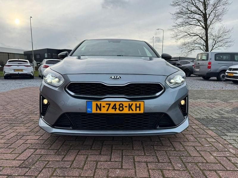 Gebraucht Kia Ceed GT-Line 120 PS (88 kW) 2021 Grau Kleinwagen