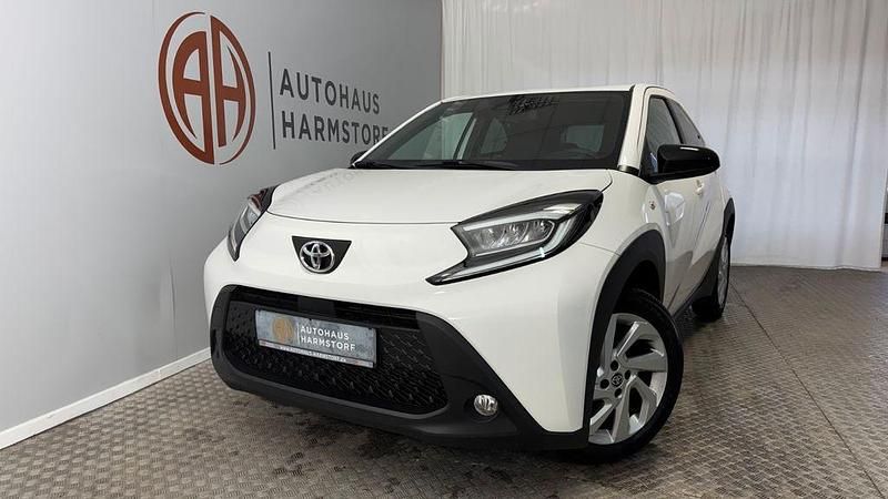 Gebraucht Toyota Aygo X 72 PS (52 kW) 2025 Weiß SUV
